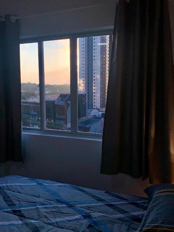 707 - Apartamento 1 quarto, todo decorado e com utensilios de cozinha em excelente localização no Bigorrilho Curitiba Exterior foto