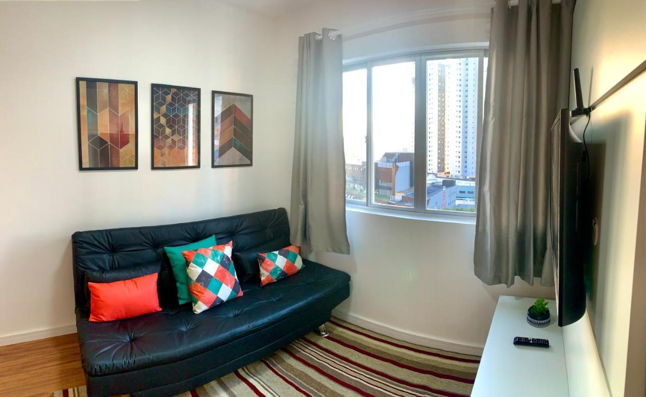 707 - Apartamento 1 quarto, todo decorado e com utensilios de cozinha em excelente localização no Bigorrilho Curitiba Exterior foto