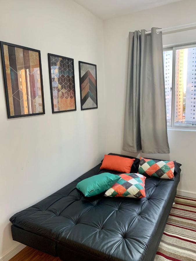 707 - Apartamento 1 quarto, todo decorado e com utensilios de cozinha em excelente localização no Bigorrilho Curitiba Exterior foto